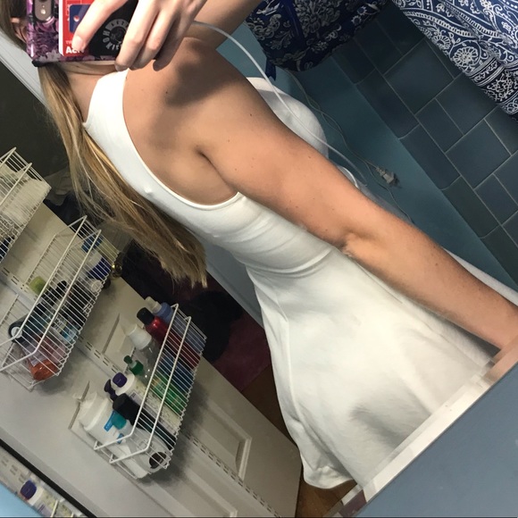 Lulu’s Dress - Picture 3 of 3